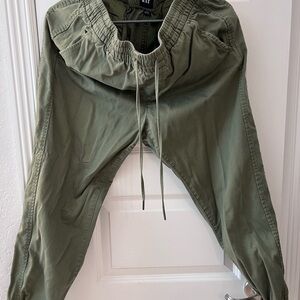 GAP Khaki Green Casual Pants